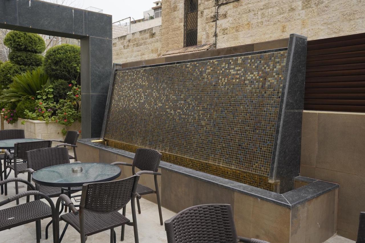 Naylover Hotel Suites Amman Exterior photo