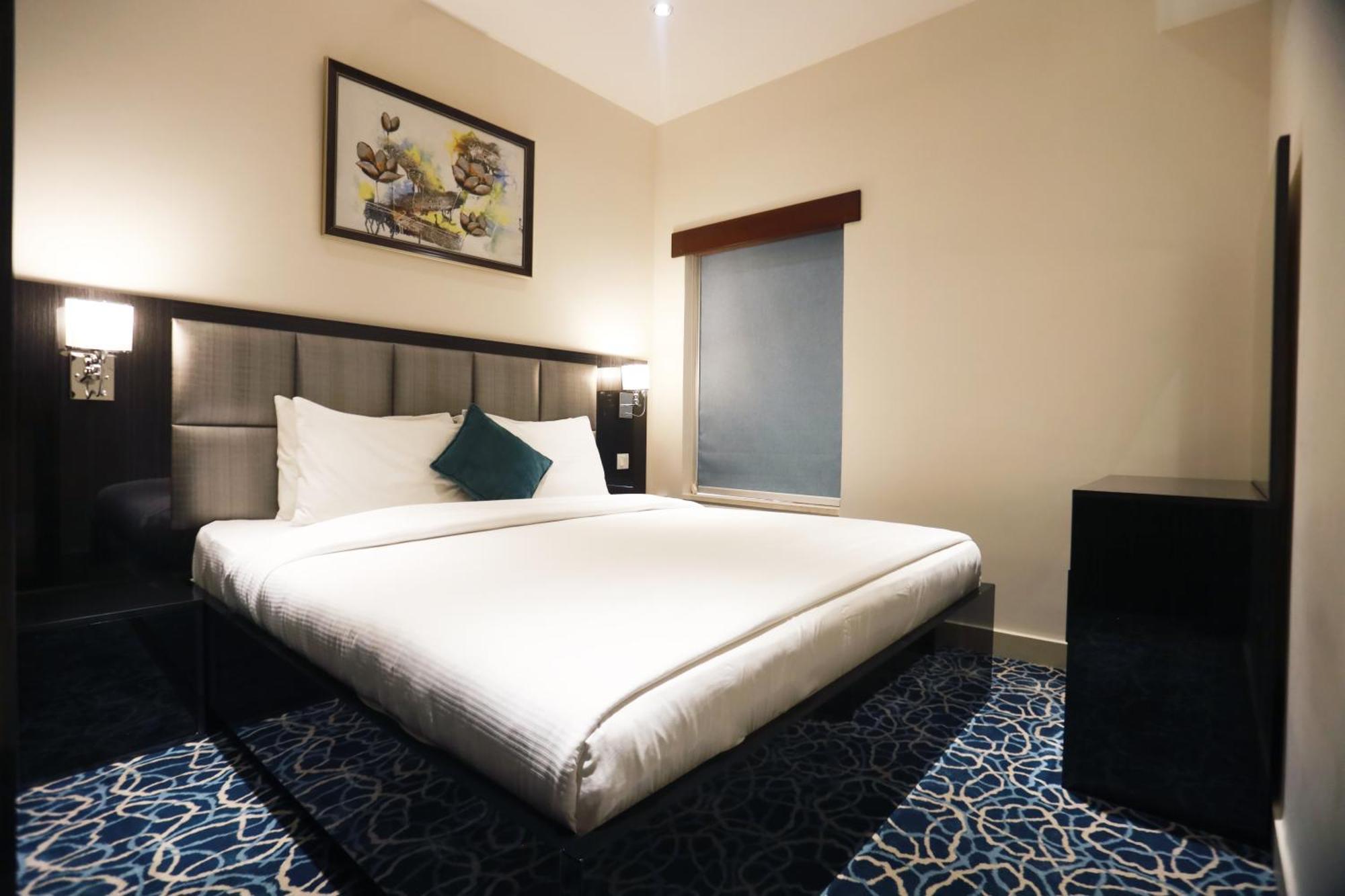 Naylover Hotel Suites Amman Exterior photo