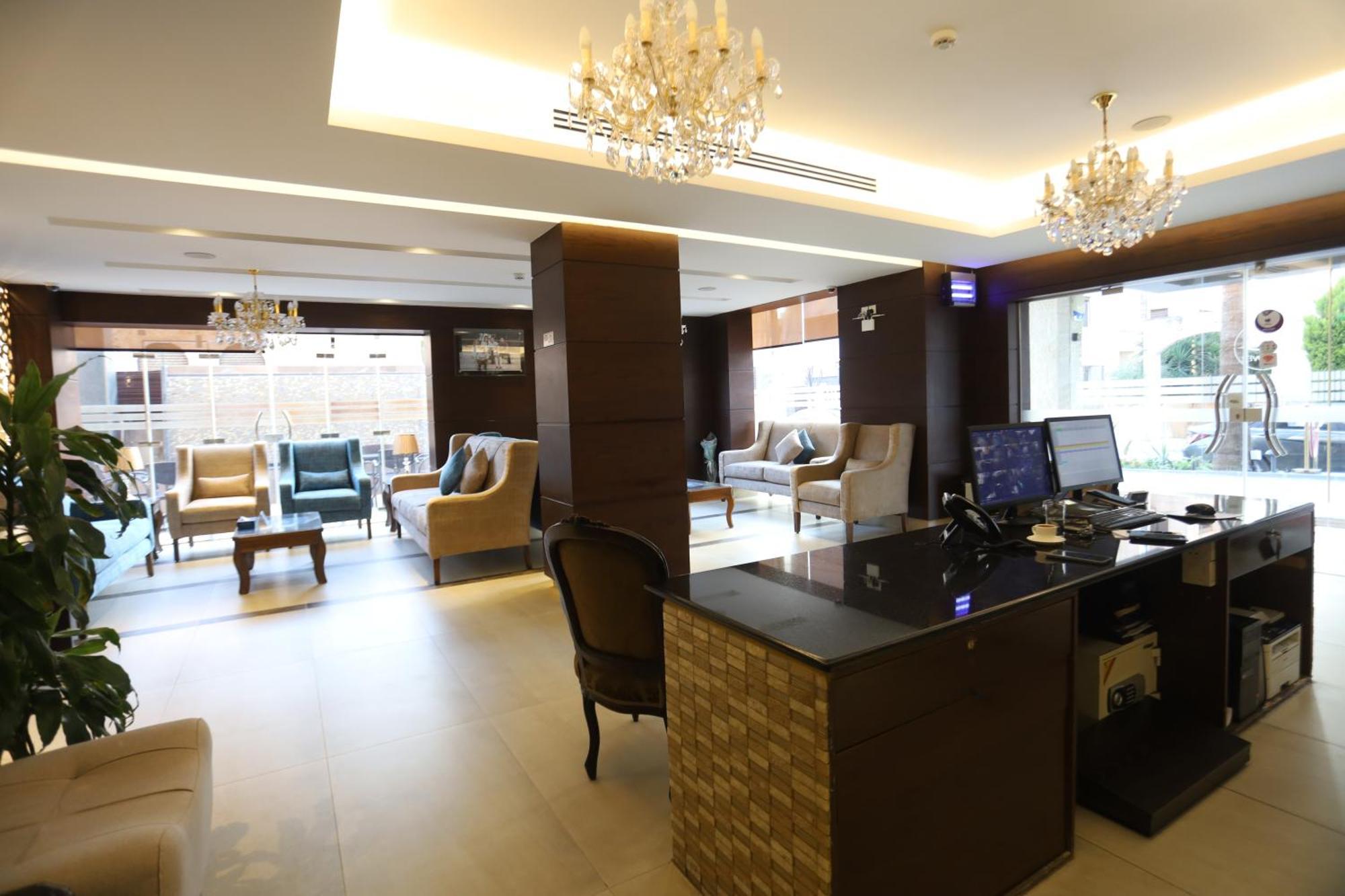 Naylover Hotel Suites Amman Exterior photo